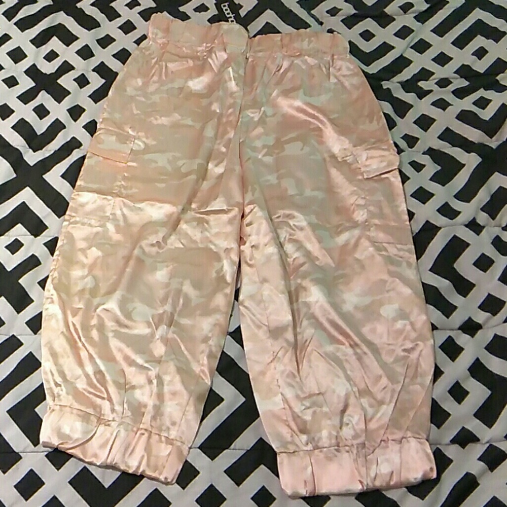Pants - Picture 2 of 5
